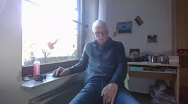 super-snoopy online show from January 19, 9:22 am