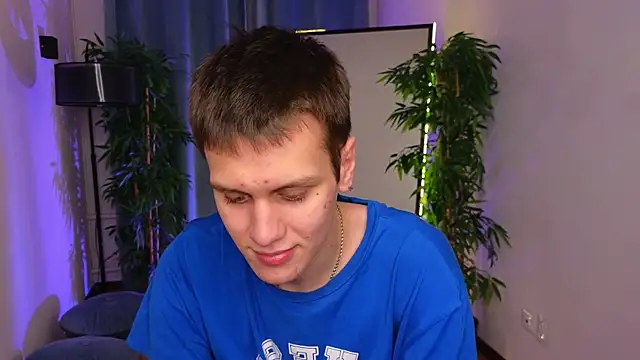 hun1er steele online show from October 11, 3:38 pm