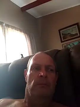 Snapshot of LyrateMarathon chatting on October 18, 11:15 am LyrateMarathon online show from October 18, 11:15 am