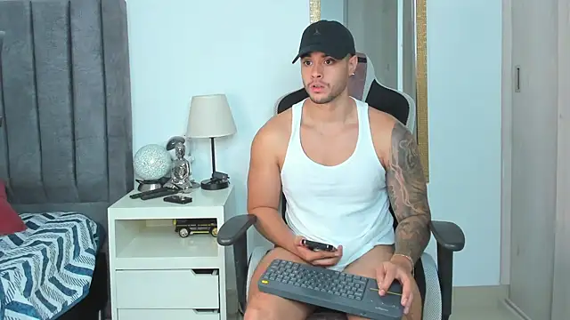 Ken mailik1 online show from December 5, 6:53 am