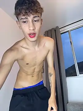 Douglas Lux online show from October 21, 10:12 pm