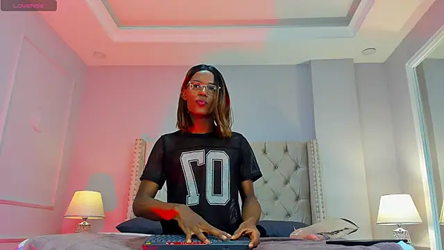 Charlie Storm  online show from October 27, 11:45 am