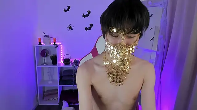 ShyAzianBoy online show from October 22, 12:31 pm