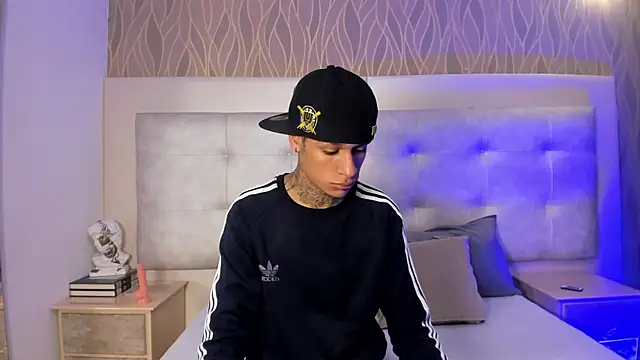 GaelCarter online show from January 13, 3:33 am