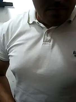 sexyandres 23 online show from June 4, 4:13 pm
