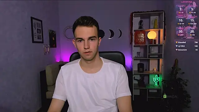 astren villo online show from April 17, 11:07 pm