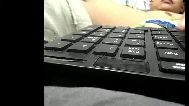 rexforctz online show from December 18, 7:15 am