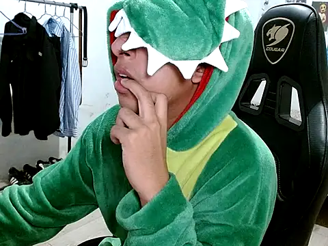 Collucci online show from December 22, 3:03 am