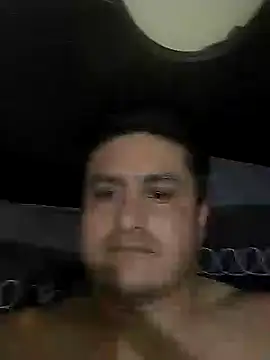 Snapshot of checheludo23 chatting on October 20, 1:09 am checheludo23 online show from October 20, 1:09 am