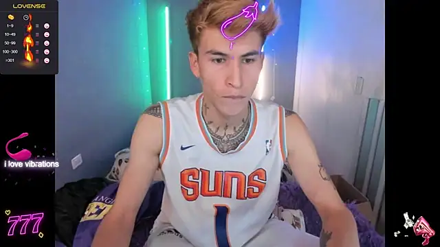 Latin boysxxxx online show from March 27, 1:21 am