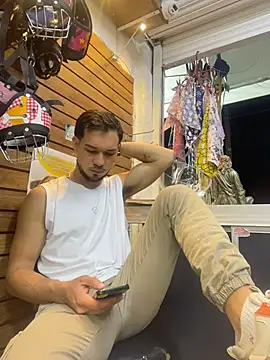 Leonardmoppet online show from February 21, 12:22 am