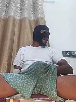 Mysterious Prince online show from December 5, 8:49 pm