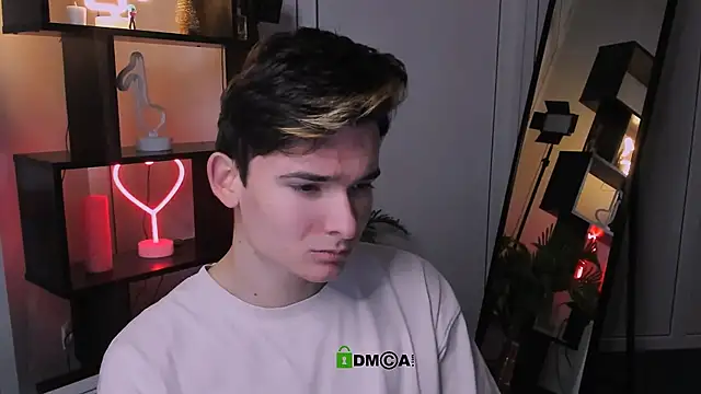 jordi ser online show from December 20, 7:43 pm