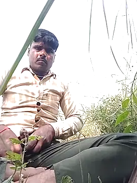 Snapshot of hot_brijesh123 chatting on October 24, 3:52 am hot brijesh123 online show from October 24, 3:52 am