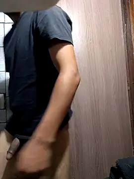Snapshot of Carlosvelaz561162 chatting on October 23, 1:20 am Carlosvelaz561162 online show from October 23, 1:20 am