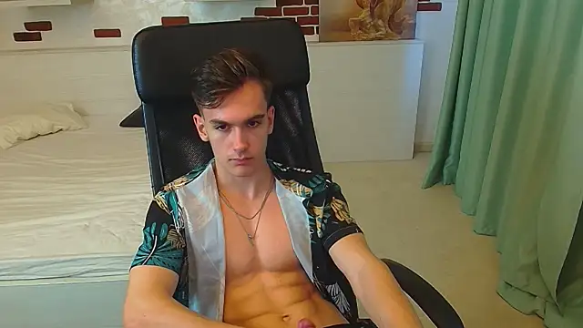 BradyFlint online show from October 28, 12:18 pm