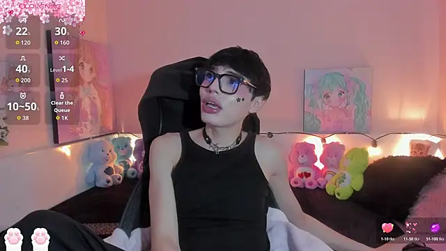 Strawberry Kitty  online show from February 14, 4:18 am