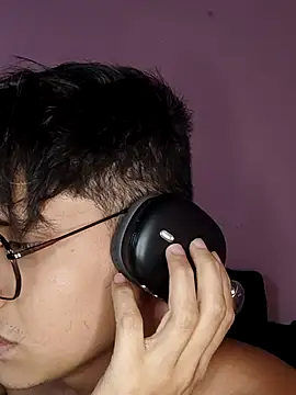 AxelKamel online show from November 11, 12:59 am