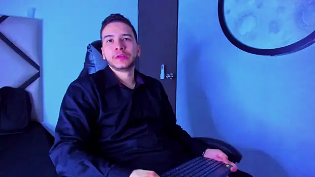 mike 257 online show from December 15, 12:46 pm