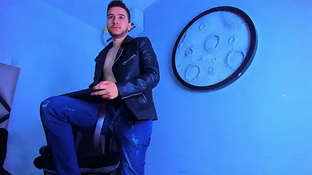 mike 257 online show from January 8, 12:10 pm