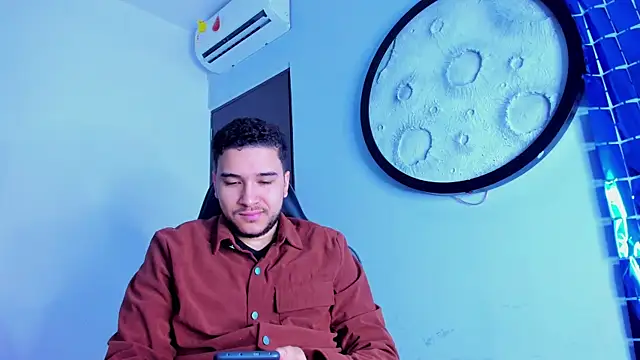 mike 257 online show from April 8, 12:25 pm