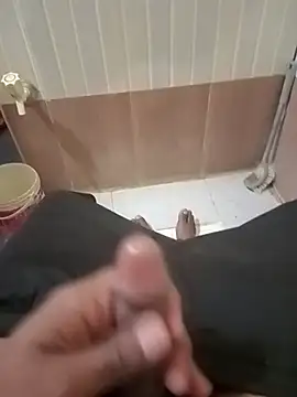 HeatableRevan online show from April 3, 5:21 pm