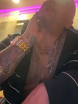 gitanoMad online show from February 8, 2:06 am