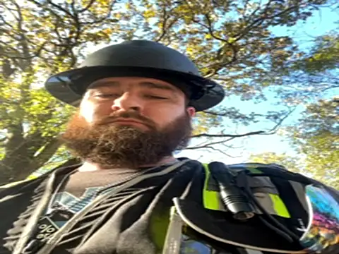 WildAmaranth online show from November 4, 9:05 pm