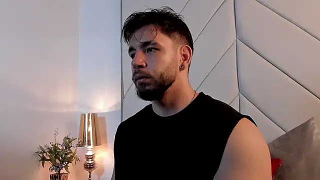 JACKSON STIFLER online show from March 31, 12:07 pm