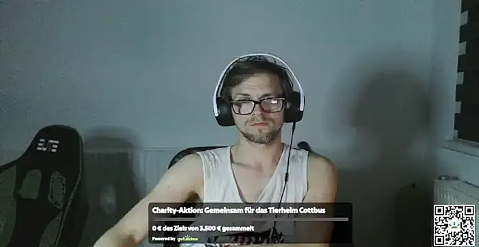 StephPra94 online show from June 2, 10:11 pm