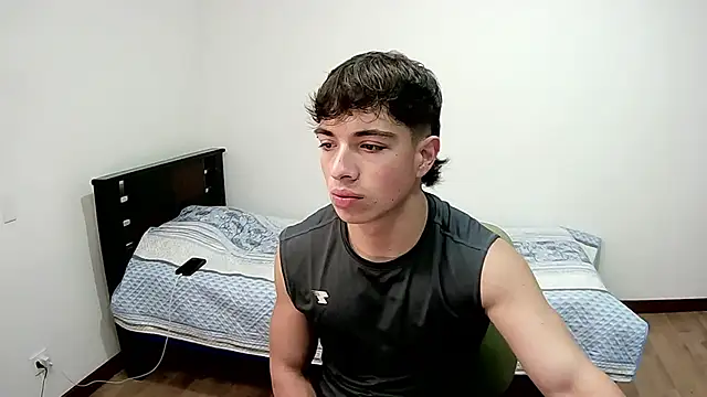 JUSTIN JHONS online show from November 1, 9:41 pm