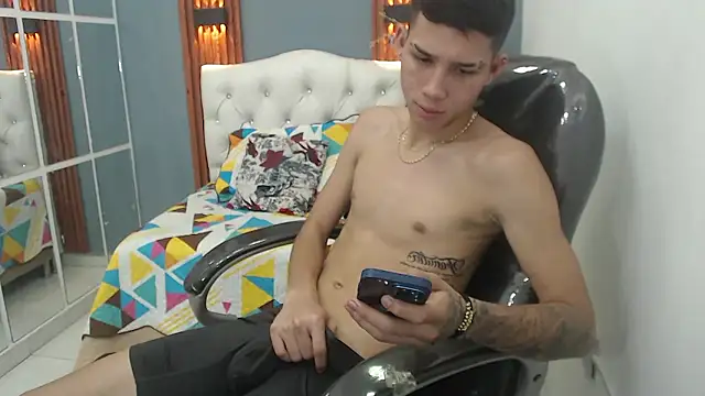 paul ponce online show from January 10, 5:39 pm