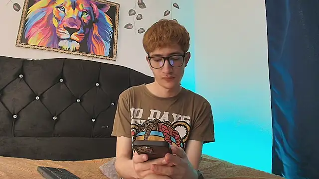 Erick Taylor3 online show from November 28, 6:43 pm