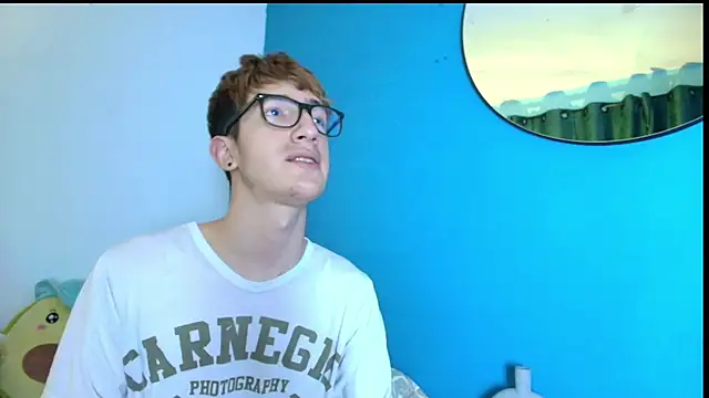 Erick Taylor3 online show from February 19, 9:55 pm