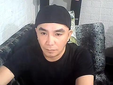 yourasiandesire69 online show from December 4, 6:48 pm