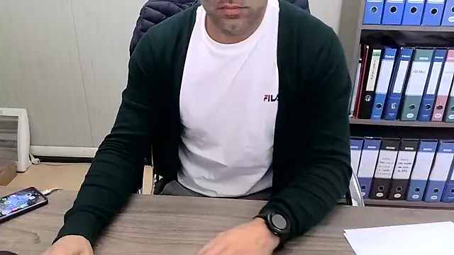 Evasionee online show from November 19, 1:33 pm