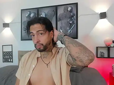 christopher palmerjs online show from January 7, 10:15 pm