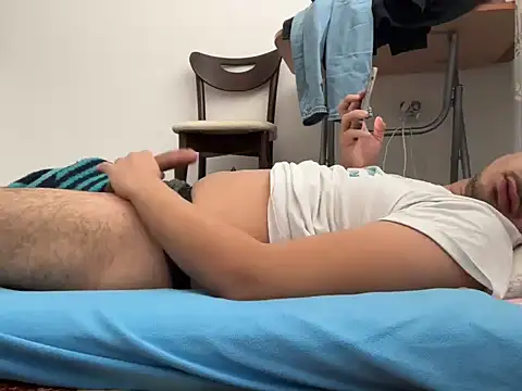 madarato20 online show from November 3, 7:45 am