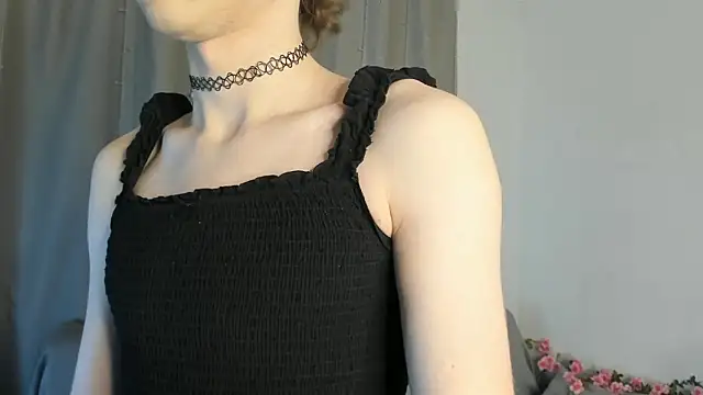 AvenGlow online show from February 27, 8:52 pm