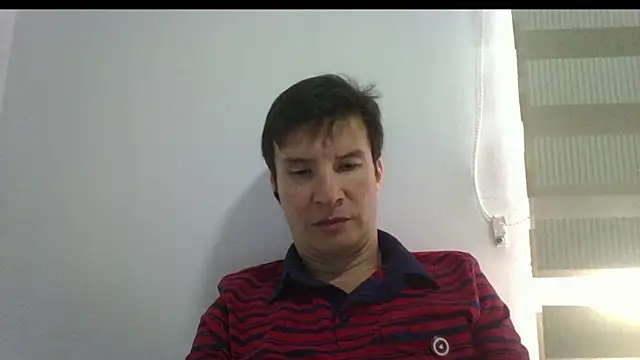 carliesexyman online show from November 1, 2:43 pm