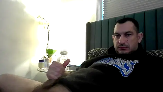 ckraiders84 online show from February 16, 7:01 pm