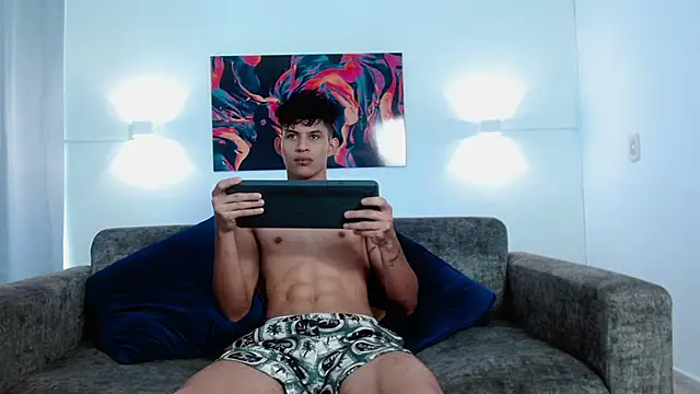 KamiSuarez online show from November 13, 7:07 pm