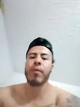 Snapshot of comelonculos chatting on October 28, 9:28 pm comelonculos online show from October 28, 9:28 pm