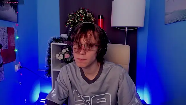 LeoBensyten online show from November 23, 10:10 pm