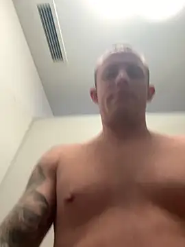 superbertok online show from February 3, 6:46 pm