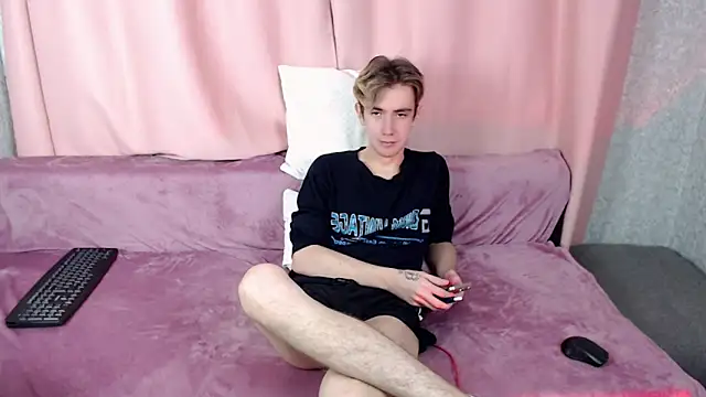 Harvey foster online show from November 16, 5:37 pm