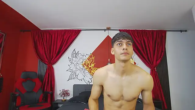 AlessioVitale online show from January 15, 12:31 pm