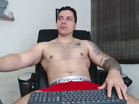 Noah Swagger  online show from November 19, 8:58 am