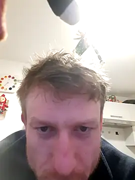 jigglethaypussi online show from February 27, 6:07 pm