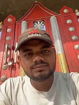 amrita098 online show from November 5, 3:41 am